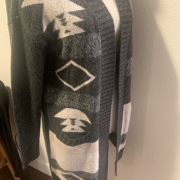 Maurices Charcoal and Cream Cardigan - Picture 3 of 5